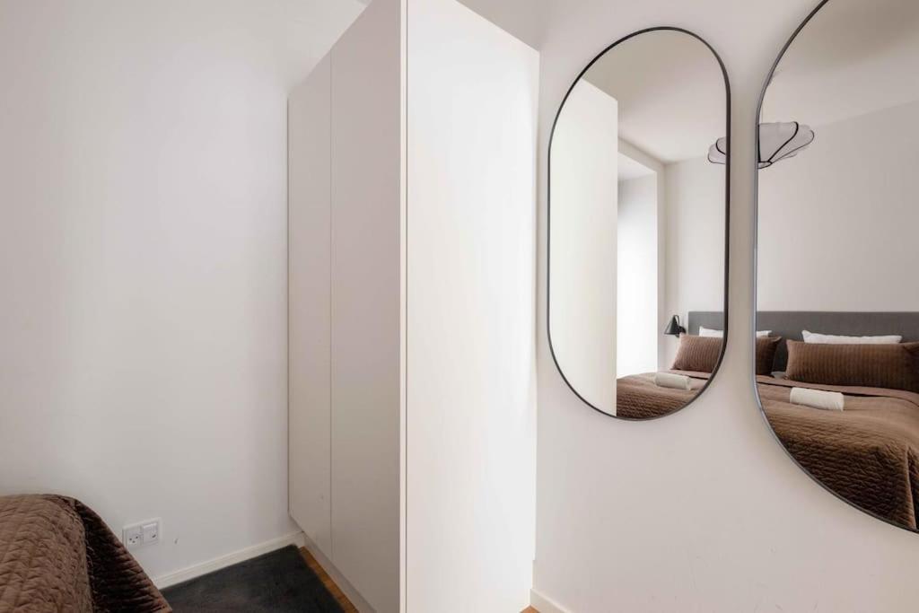 Spacious Double-Apartment For 10 In Cph City Center København Eksteriør bilde