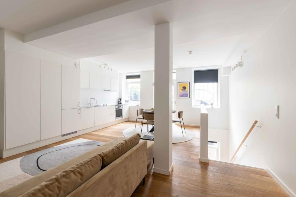 Spacious Double-Apartment For 10 In Cph City Center København Eksteriør bilde