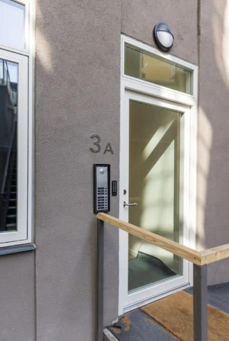 Spacious Double-Apartment For 10 In Cph City Center København Eksteriør bilde