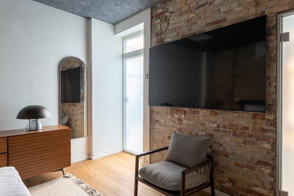 Spacious Double-Apartment For 10 In Cph City Center København Eksteriør bilde